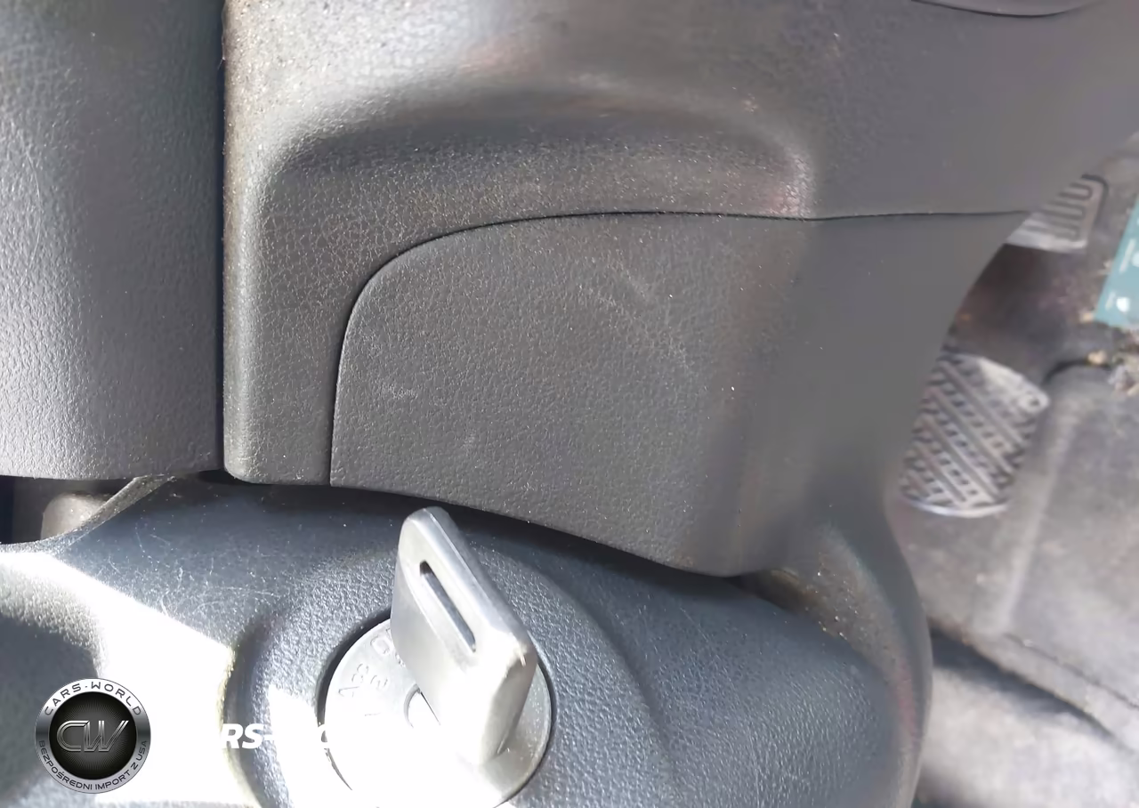 2015 Nissan Versa Note S Plus VIN:3N1CE2CP7FL444591 - 11
