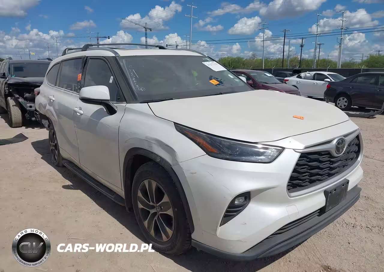 2021 Toyota Highlander Xle
