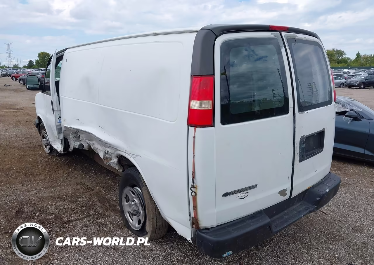 2008 Chevrolet Express Work Van VIN:1GCFG15X081147748 - 3