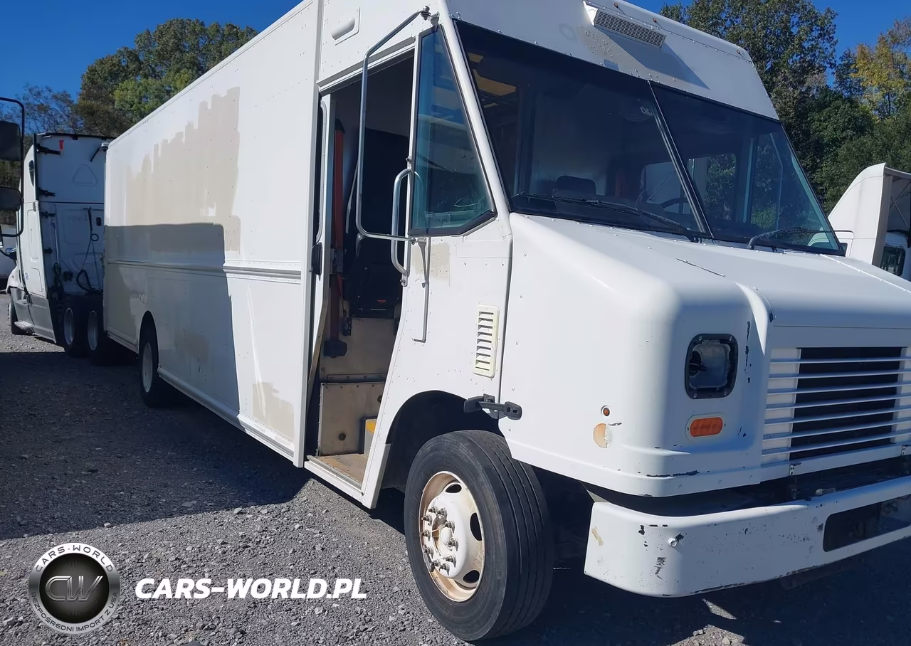 2018 Ford F-59 Commercial Stripped