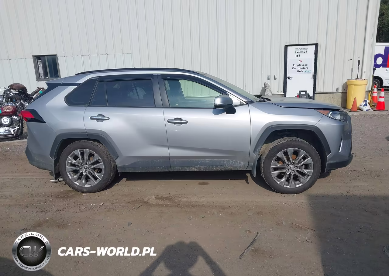 2021 Toyota Rav4 Limited VIN:JTMN1RFVXMD083493 - 13