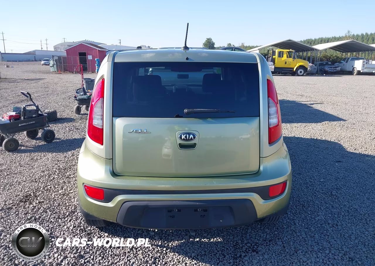 2013 Kia Soul VIN:KNDJT2A56D7618406 - 17