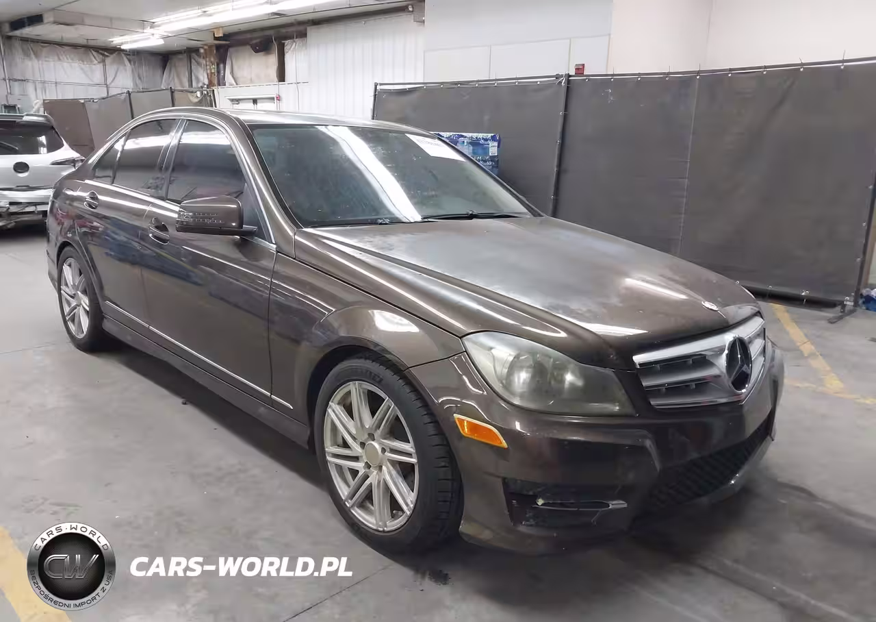 2013 Mercedes-Benz C 250 Sport