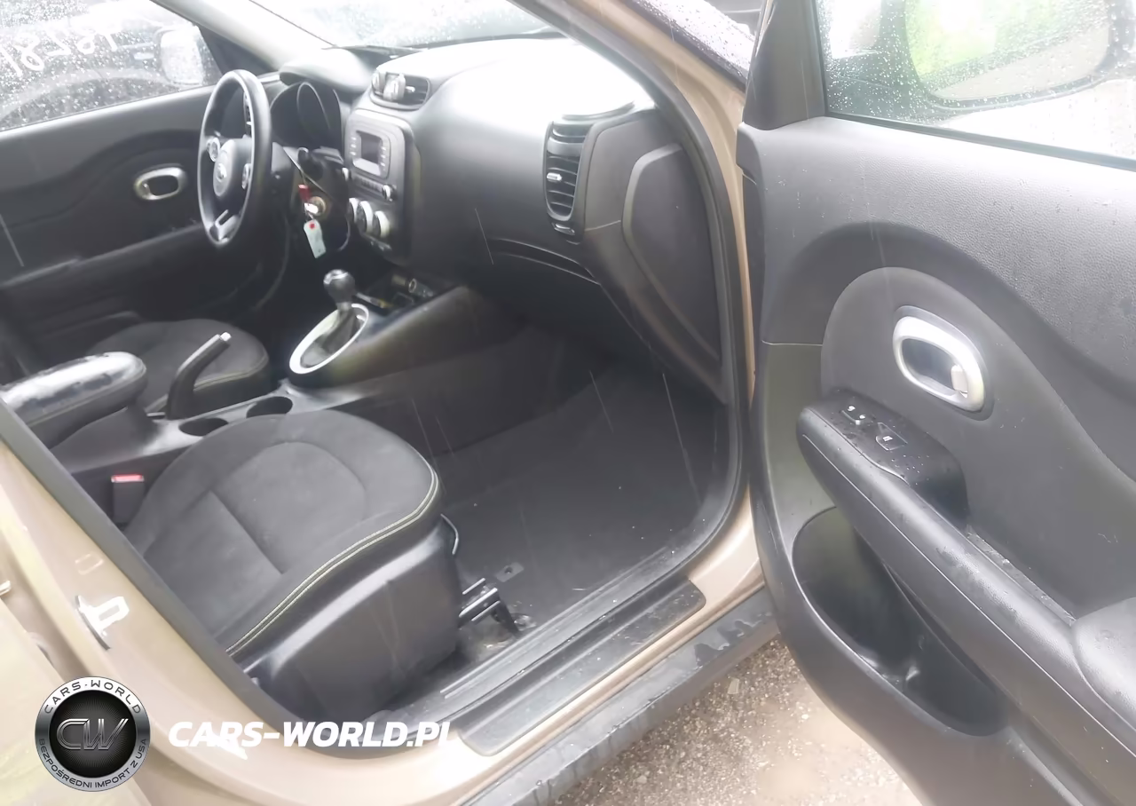 2014 Kia Soul + VIN:KNDJP3A59E7047151 - 5