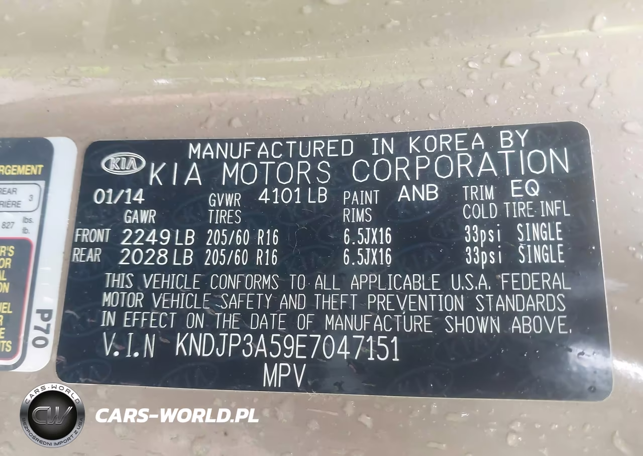 2014 Kia Soul + VIN:KNDJP3A59E7047151 - 9