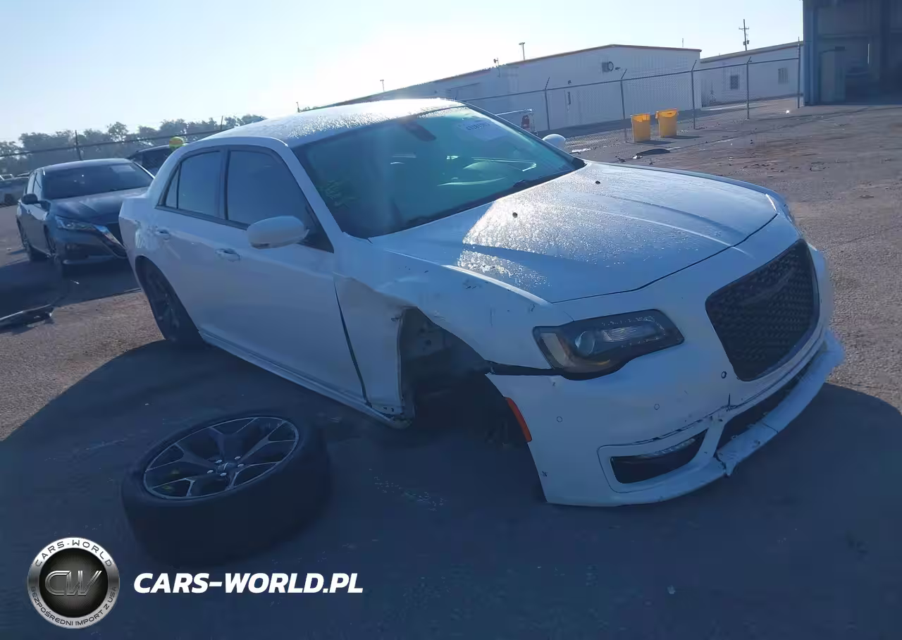 2022 Chrysler 300 Touring L