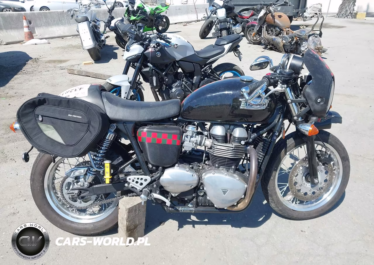 2014 Triumph Motorcycle Thruxton VIN:SMT920K18ET655599 - 12