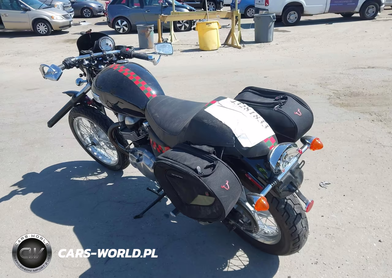 2014 Triumph Motorcycle Thruxton VIN:SMT920K18ET655599 - 3