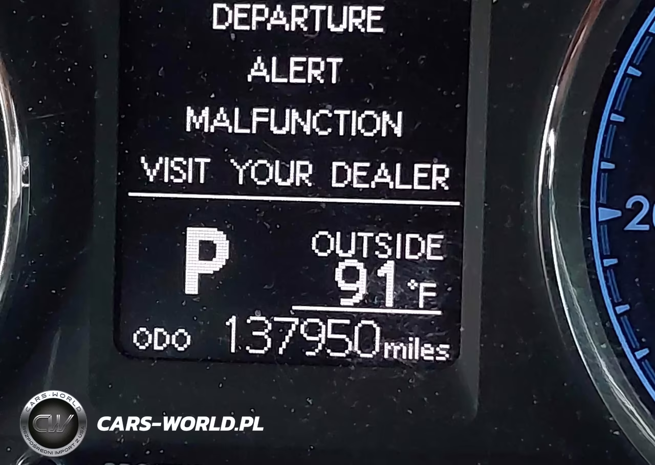 2017 Toyota Corolla Le VIN:5YFBURHE9HP663943 - 16