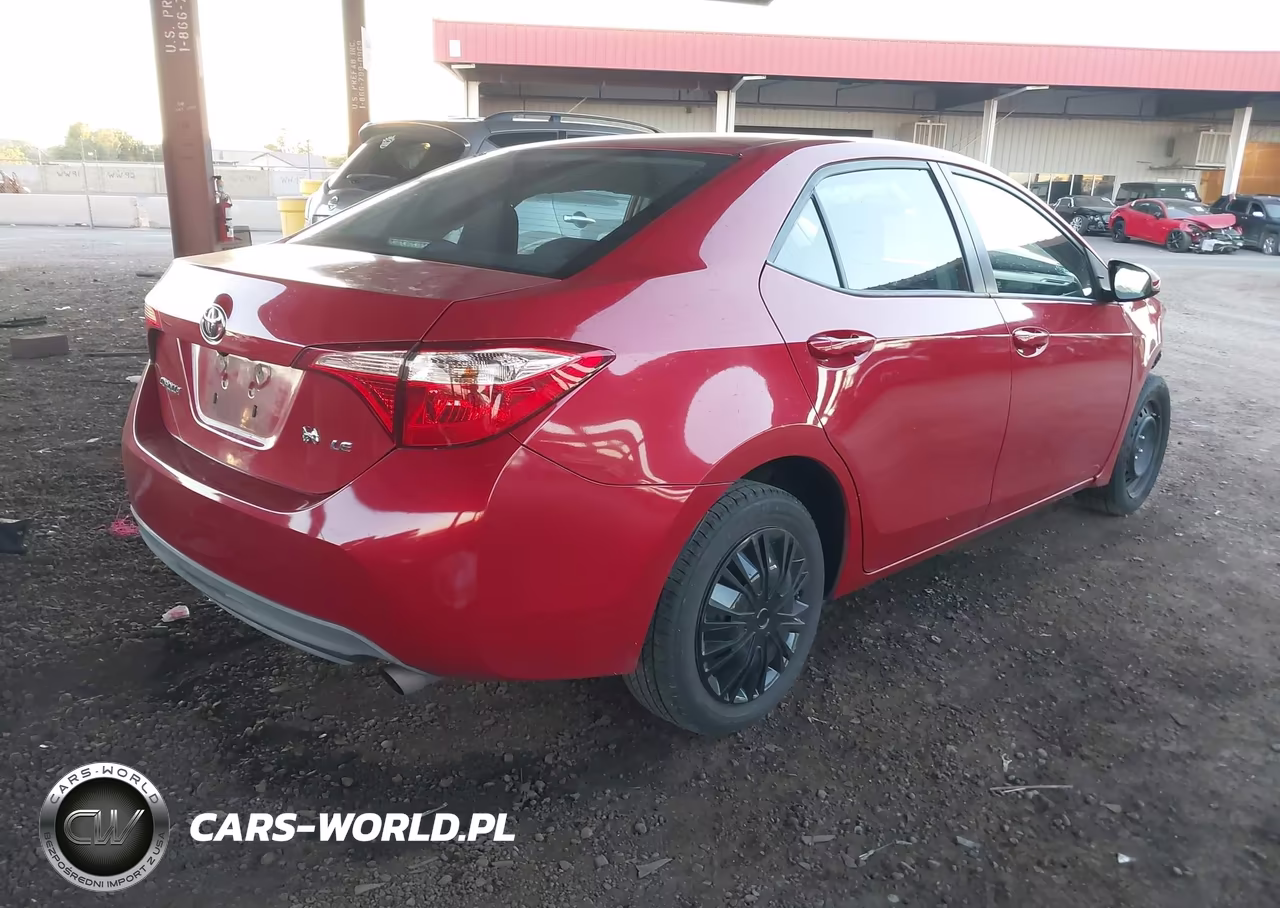 2017 Toyota Corolla Le VIN:5YFBURHE9HP663943 - 4