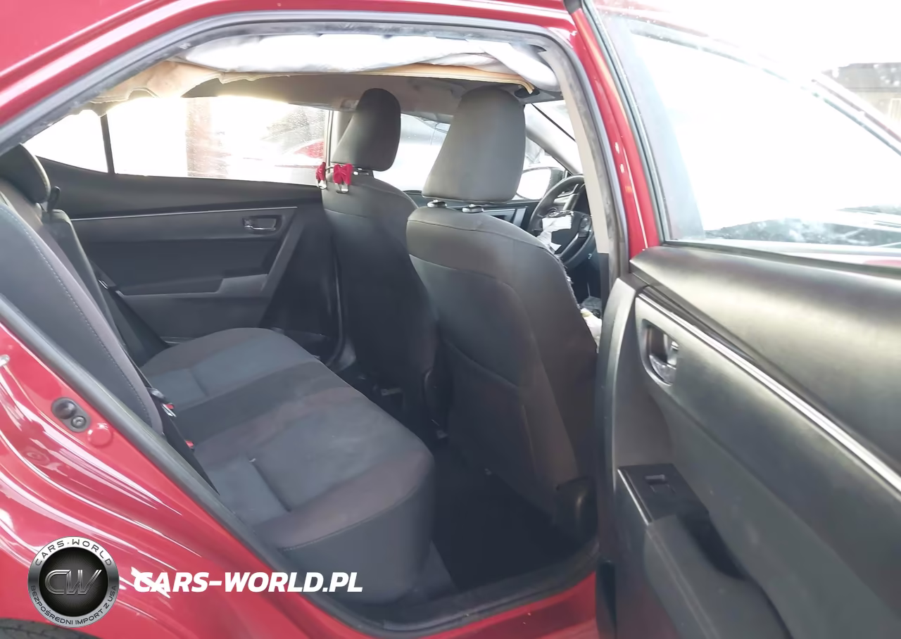 2017 Toyota Corolla Le VIN:5YFBURHE9HP663943 - 8