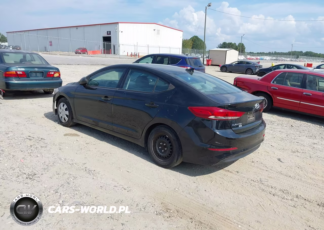 2017 Hyundai Elantra Se VIN:5NPD74LF9HH174751 - 3