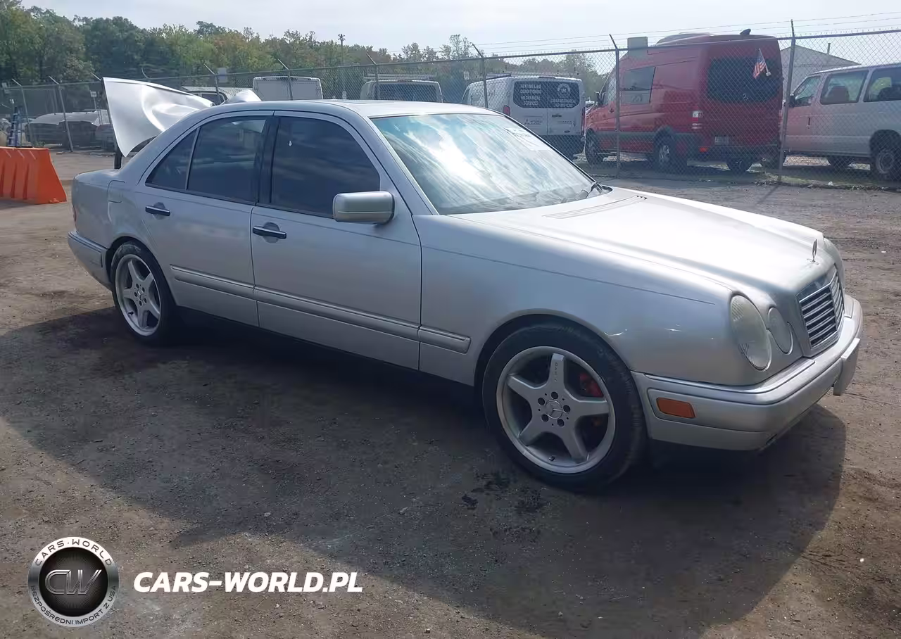 MERCEDES-BENZ