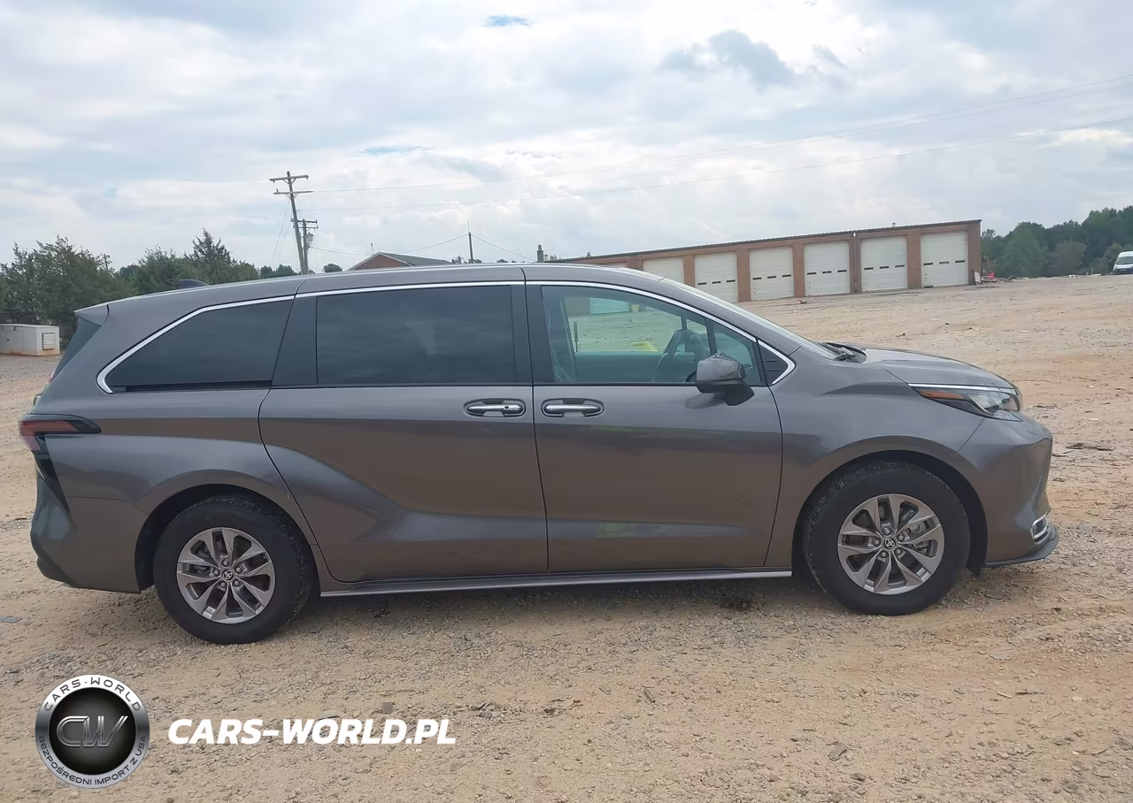 2024 Toyota Sienna Xle VIN:5TDYRKEC8RS215823 - 13