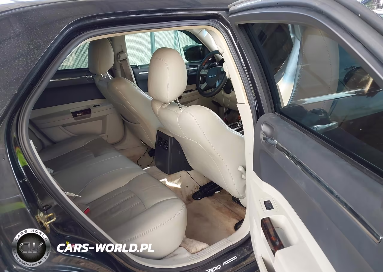 2006 Chrysler 300C VIN:2C3LA63H46H159448 - 8