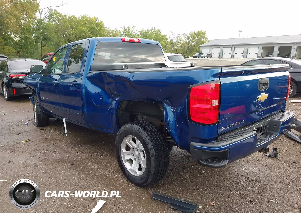 2017 Chevrolet Silverado 1500 2Lt VIN:1GCVKRECXHZ357829 - 3