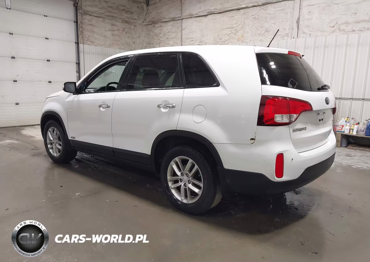 2014 Kia Sorento Lx VIN:5XYKTCA6XEG487083 - 3
