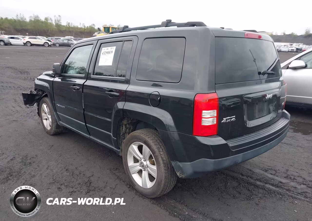 2011 Jeep Patriot Sport VIN:1J4NF1GBXBD212718 - 3