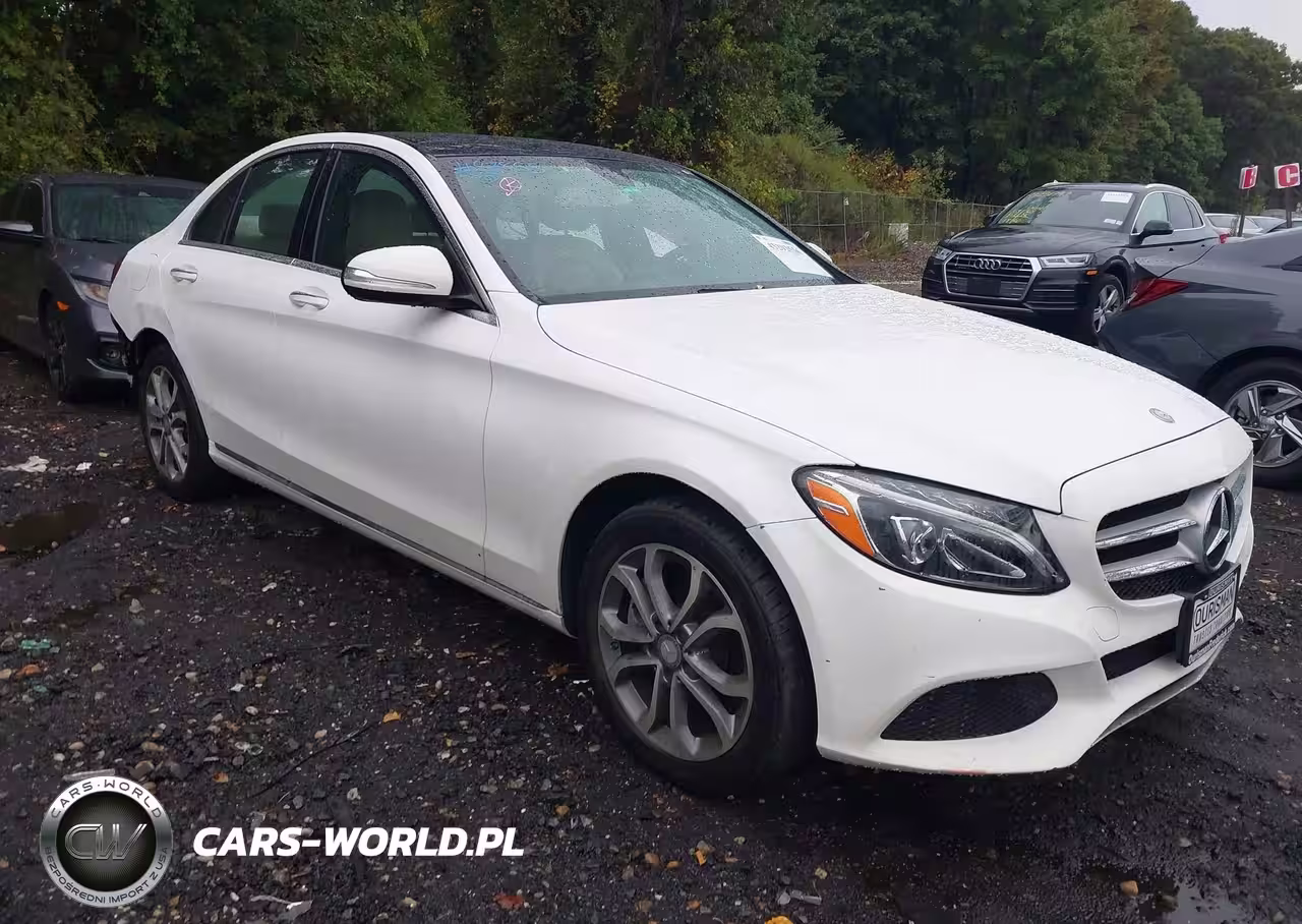 2015 Mercedes-Benz C 300 4Matic