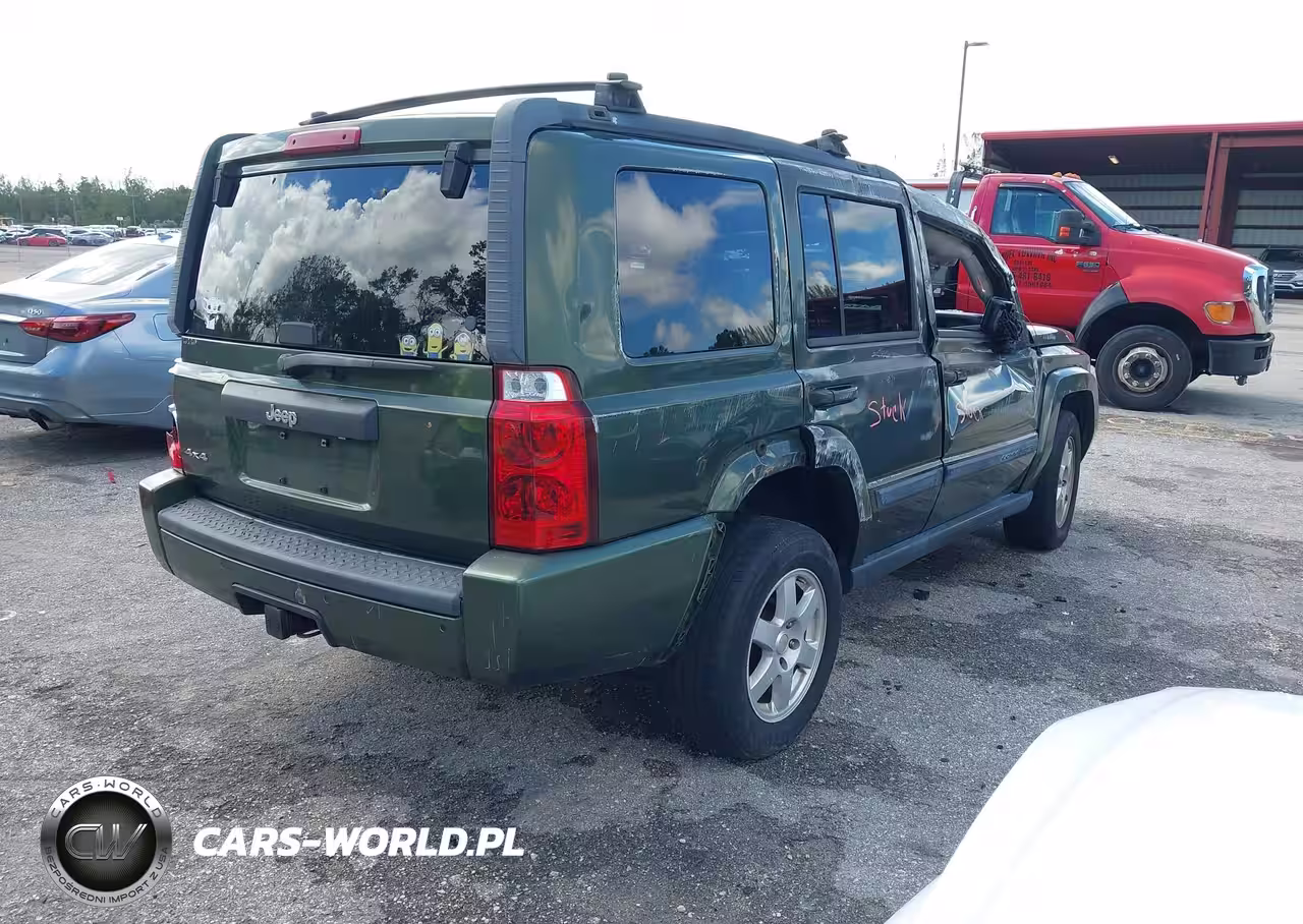 2009 Jeep Commander Sport VIN:1J8HG48K39C509838 - 4