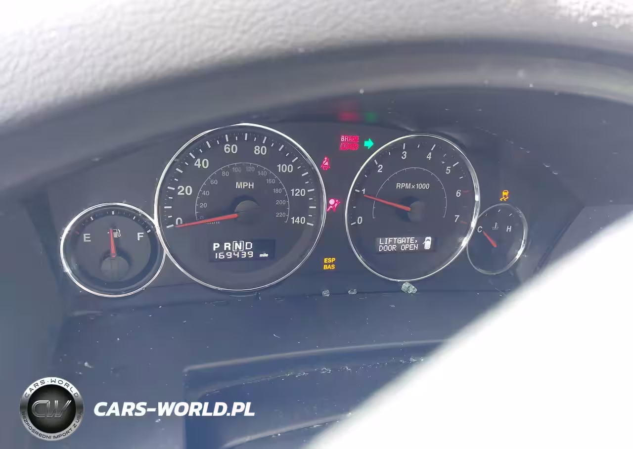 2009 Jeep Commander Sport VIN:1J8HG48K39C509838 - 7