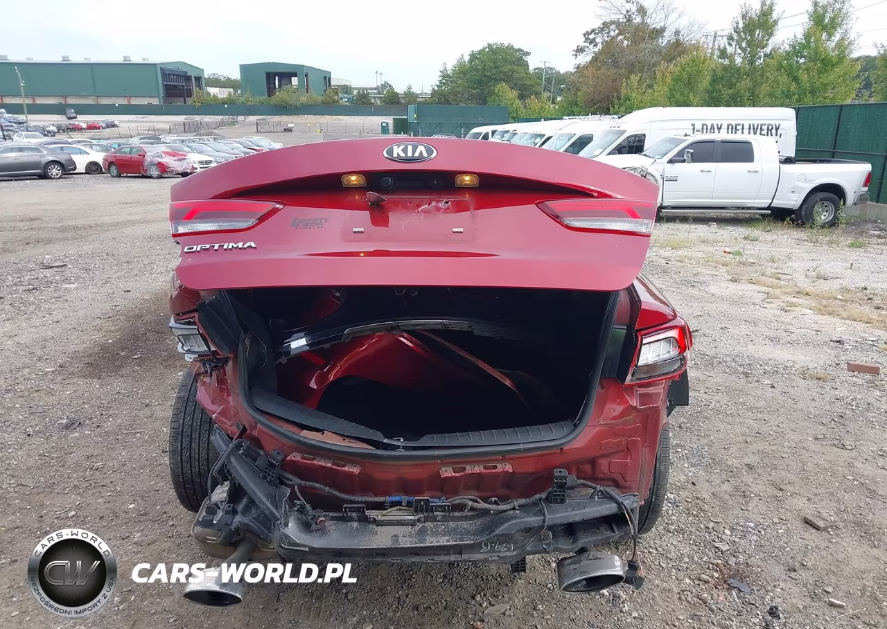 2020 Kia Optima Se VIN:5XXGT4L32LG441179 - 17