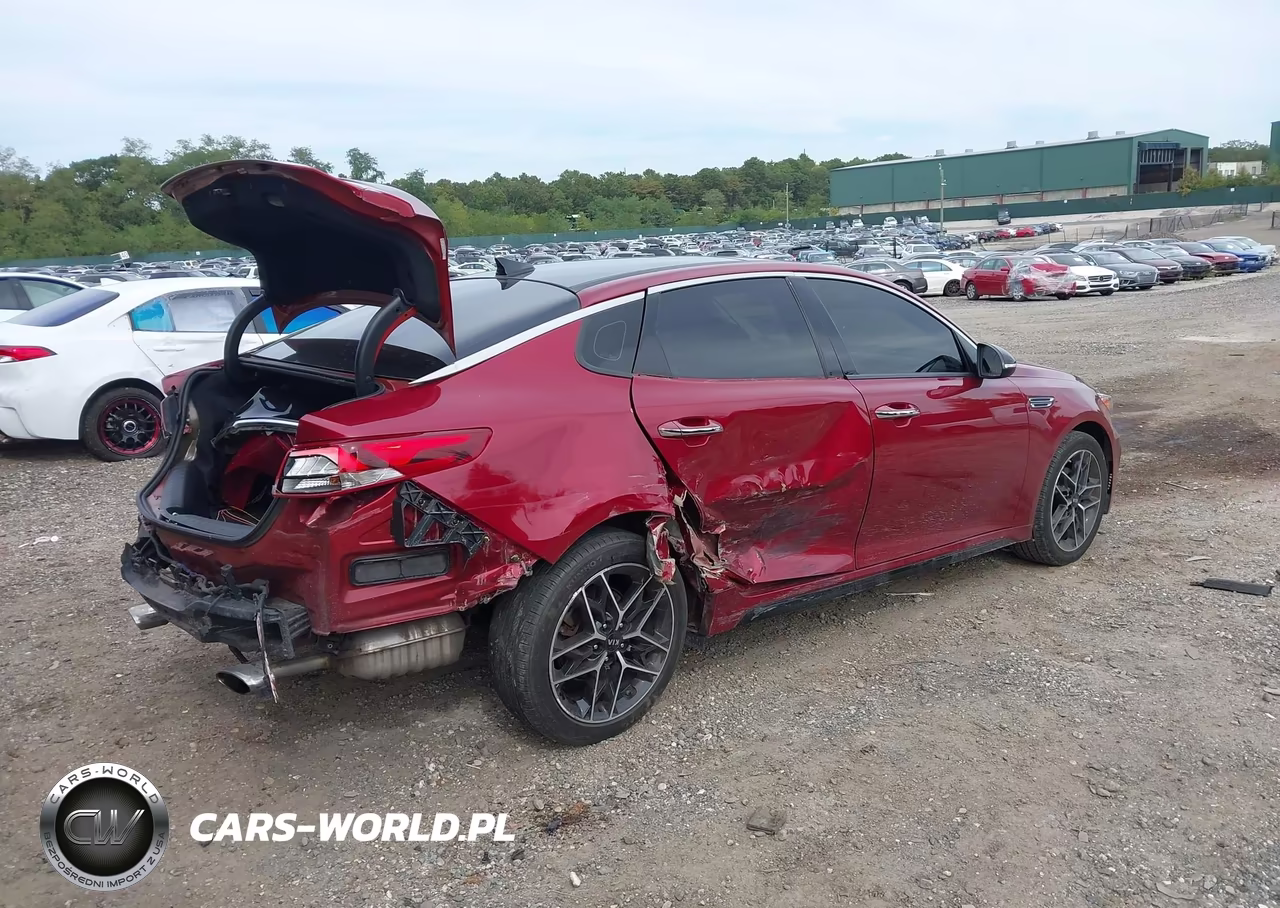 2020 Kia Optima Se VIN:5XXGT4L32LG441179 - 4