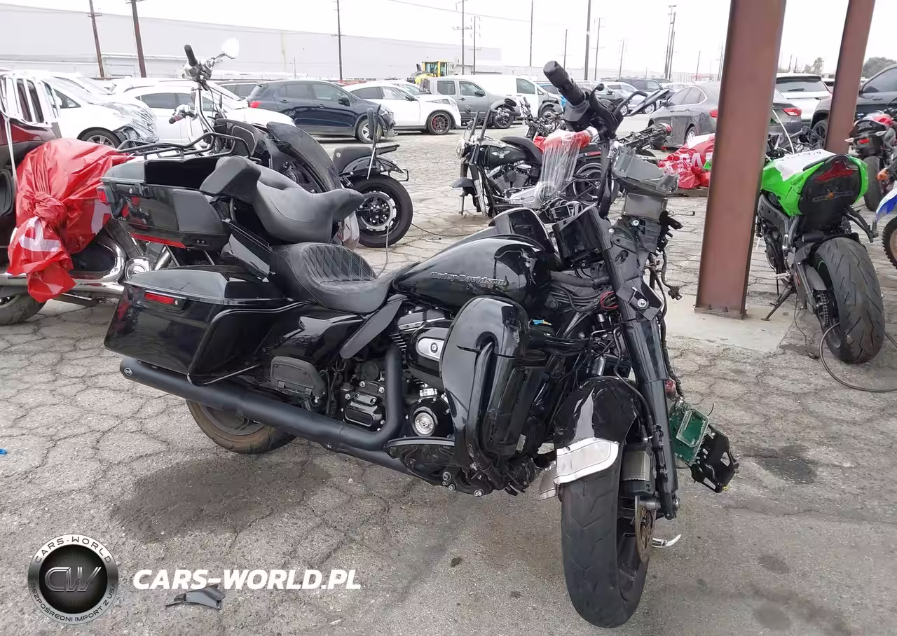 2022 Harley-Davidson Flhtk