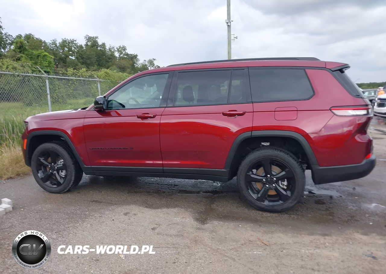 2025 Jeep Grand Cherokee L Altitude X 4X2 VIN:1C4RJJAG3S8697707 - 14