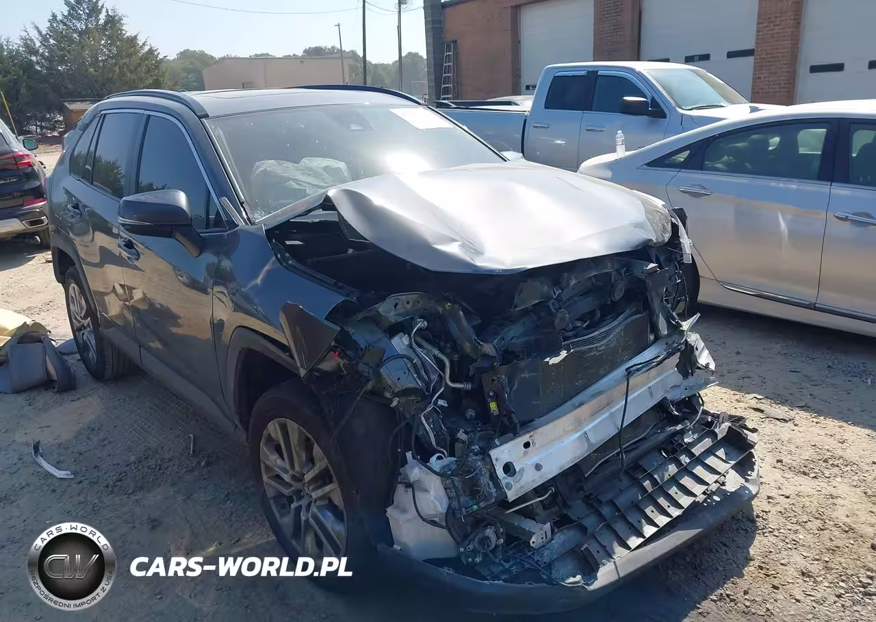 2023 Toyota Rav4 Xle Premium