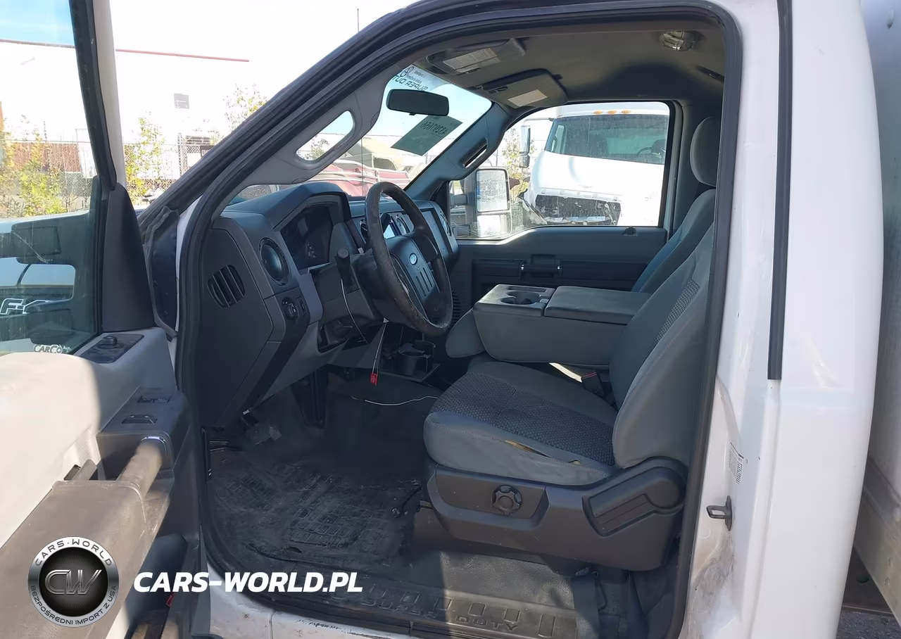 2013 Ford F-450 Chassis Xl VIN:1FDUF4GY5DEA24298 - 5