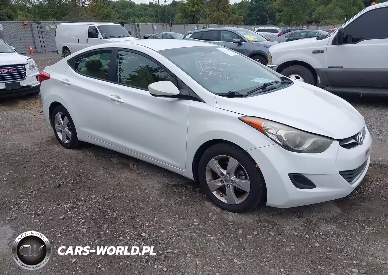 2013 Hyundai Elantra Gls