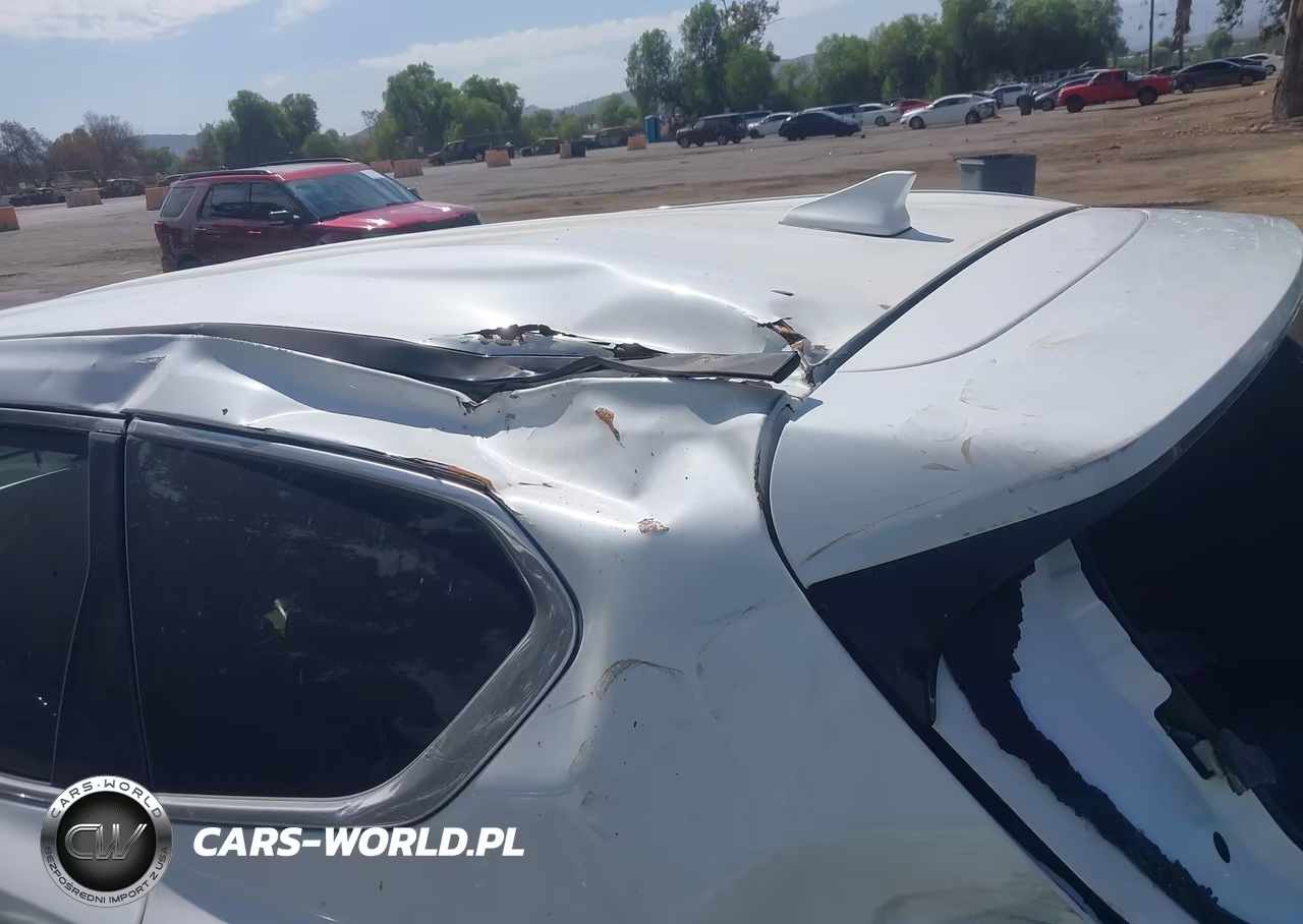 2019 Hyundai Santa Fe Sel VIN:5NMS33AD2KH090421 - 18