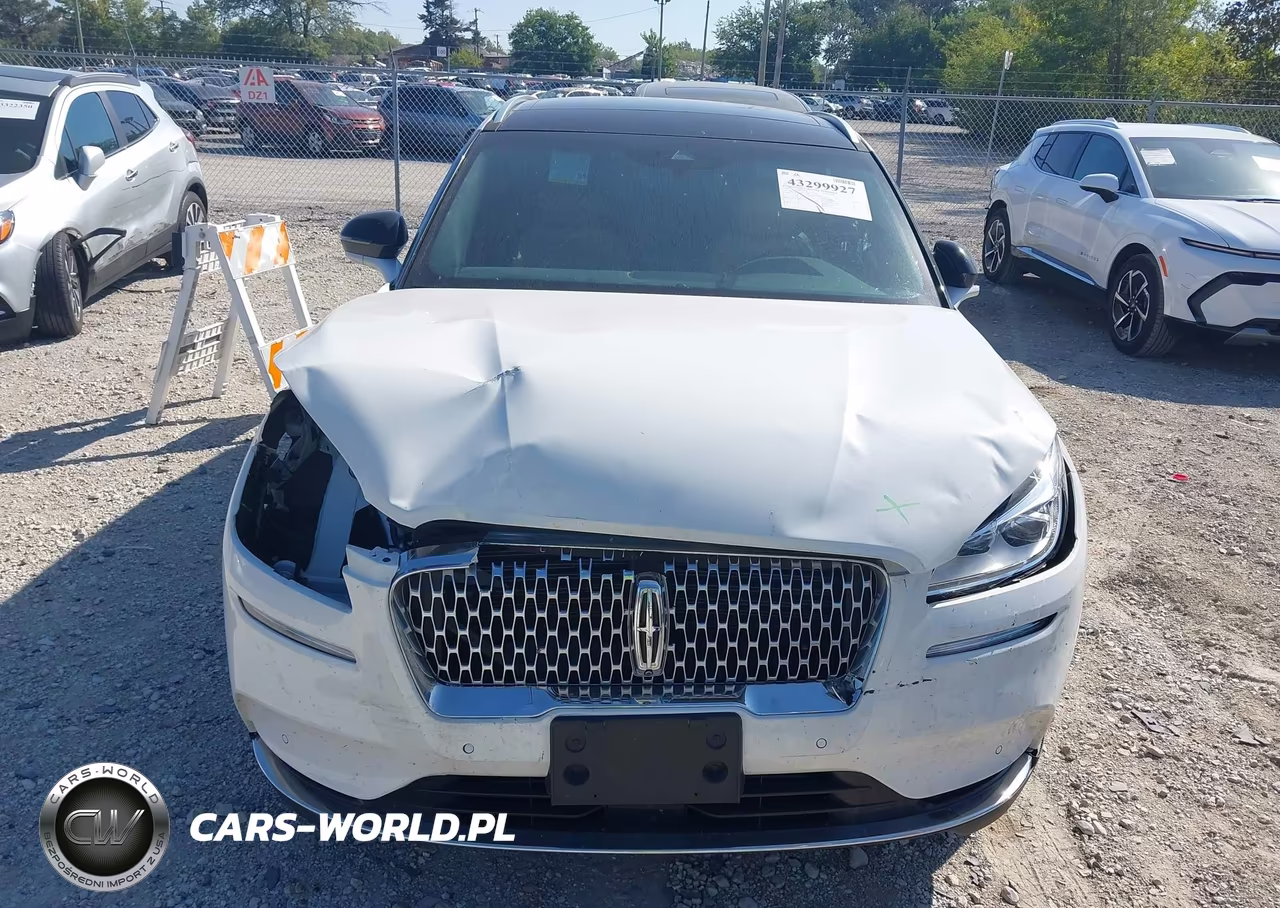 2020 Lincoln Corsair Reserve VIN:5LMCJ2DHXLUL22334 - 12