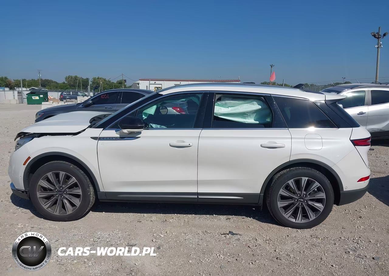 2020 Lincoln Corsair Reserve VIN:5LMCJ2DHXLUL22334 - 14