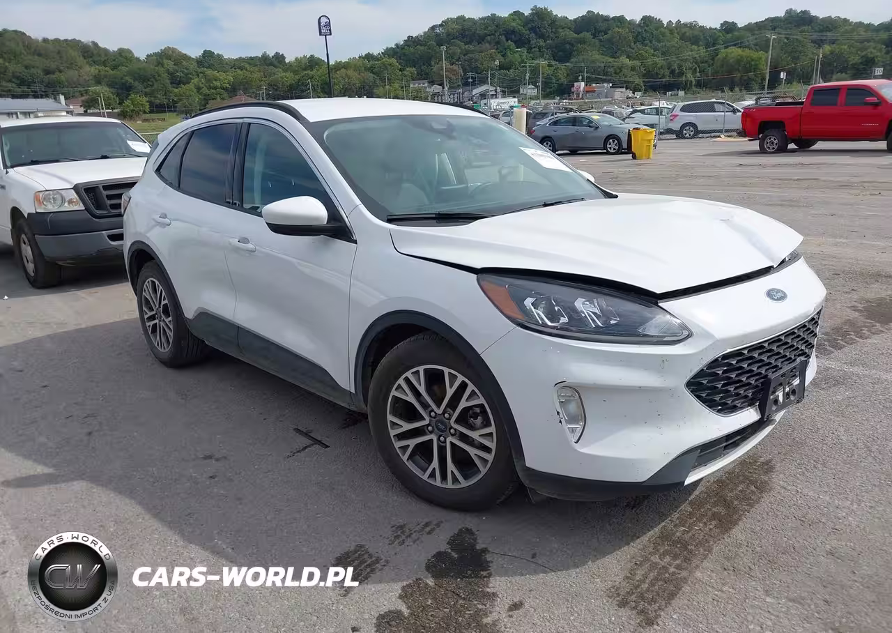 2021 Ford Escape Sel