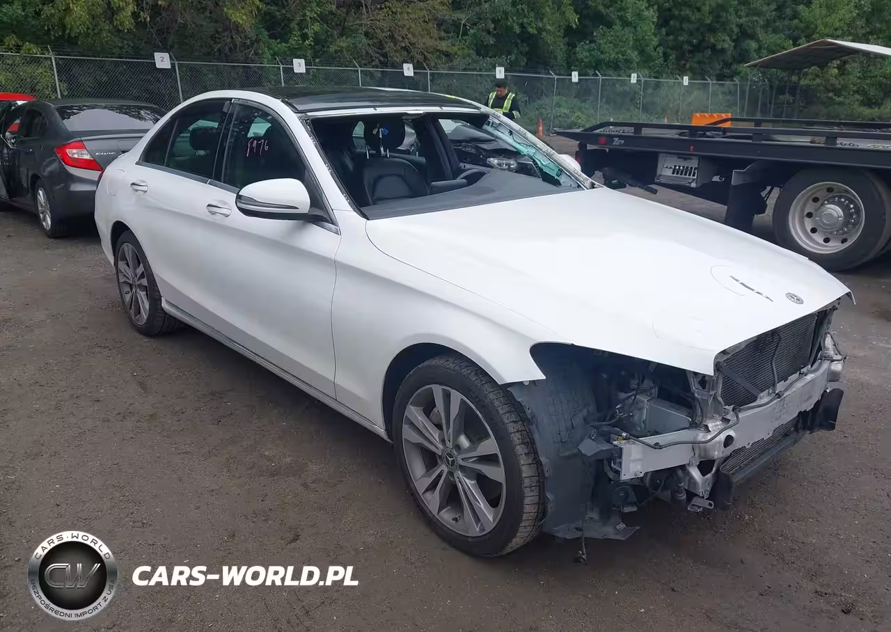 2018 Mercedes-Benz C 300 4Matic