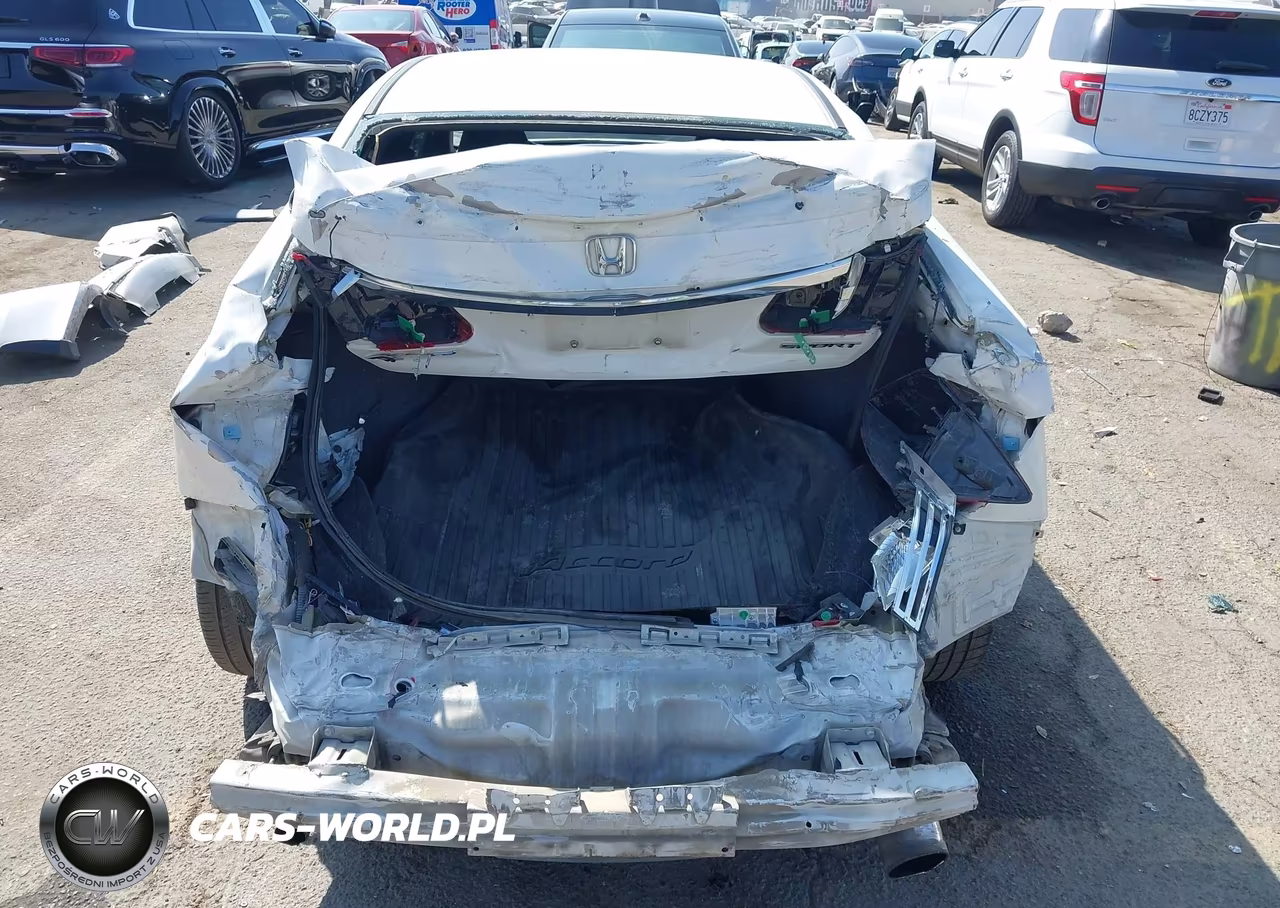 2016 Honda Accord Sport VIN:1HGCR2F51GA132238 - 17