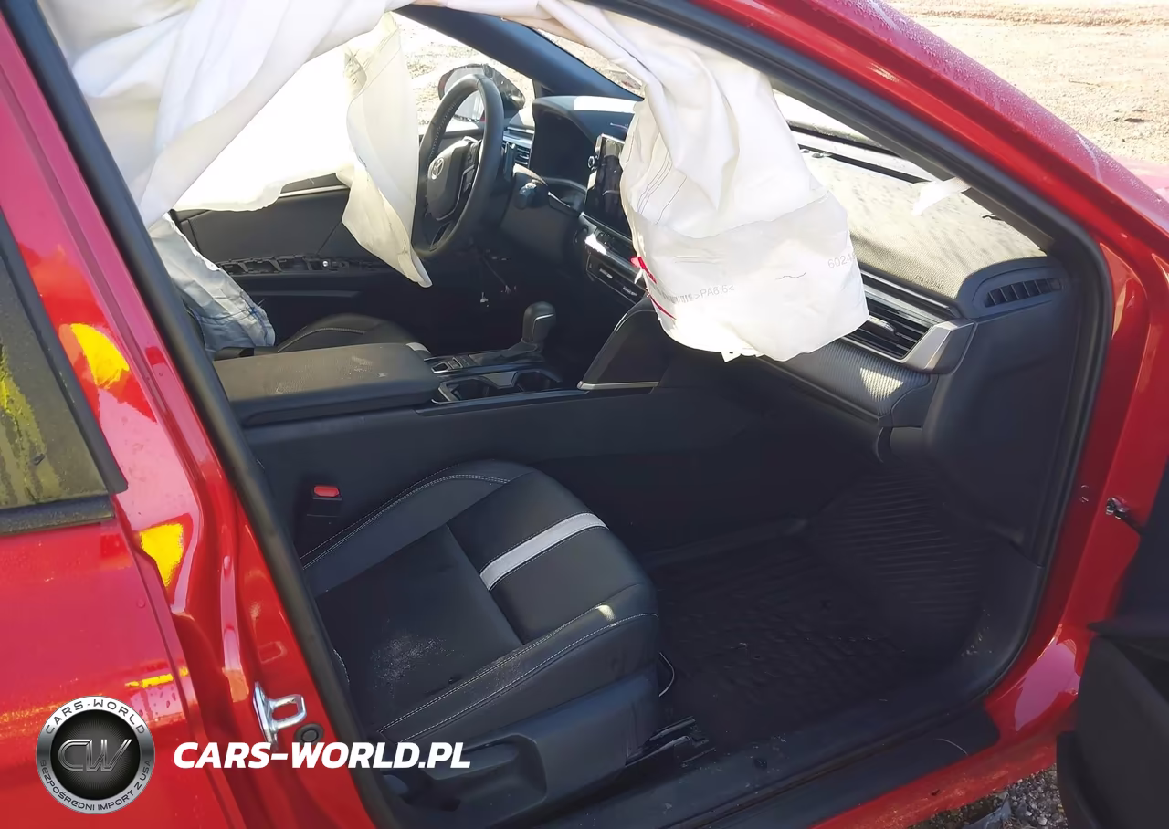 2025 Toyota Camry Se VIN:4T1DAACK7SU070149 - 5