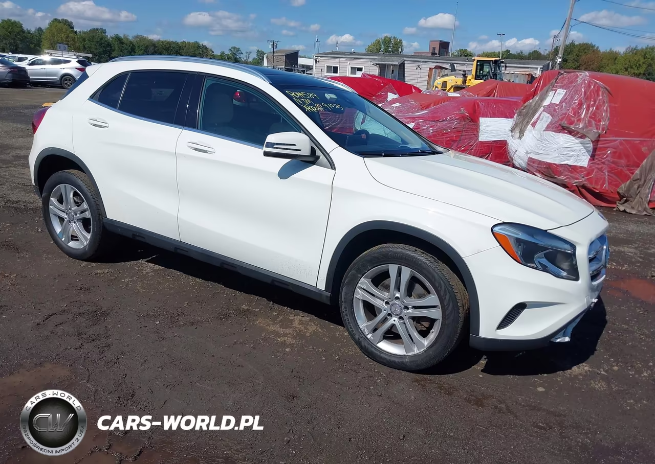 2017 Mercedes-Benz Gla 250 4Matic – zdjęcie 1 z 18