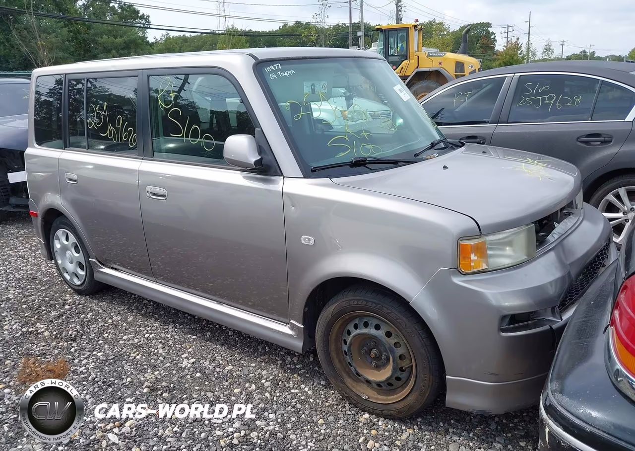 2004 Scion Xb