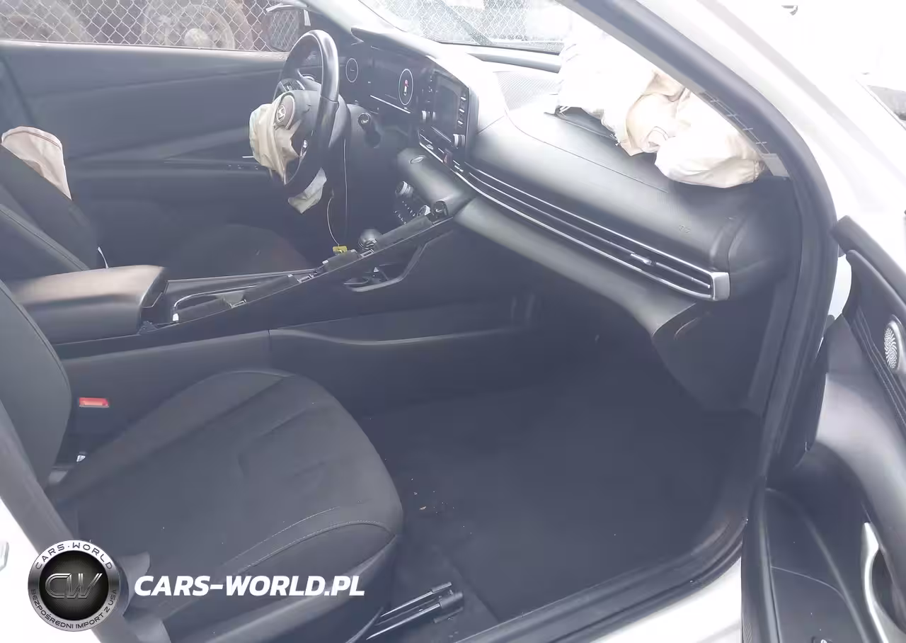 2022 Hyundai Elantra Sel VIN:5NPLN4AG0NH060341 - 5