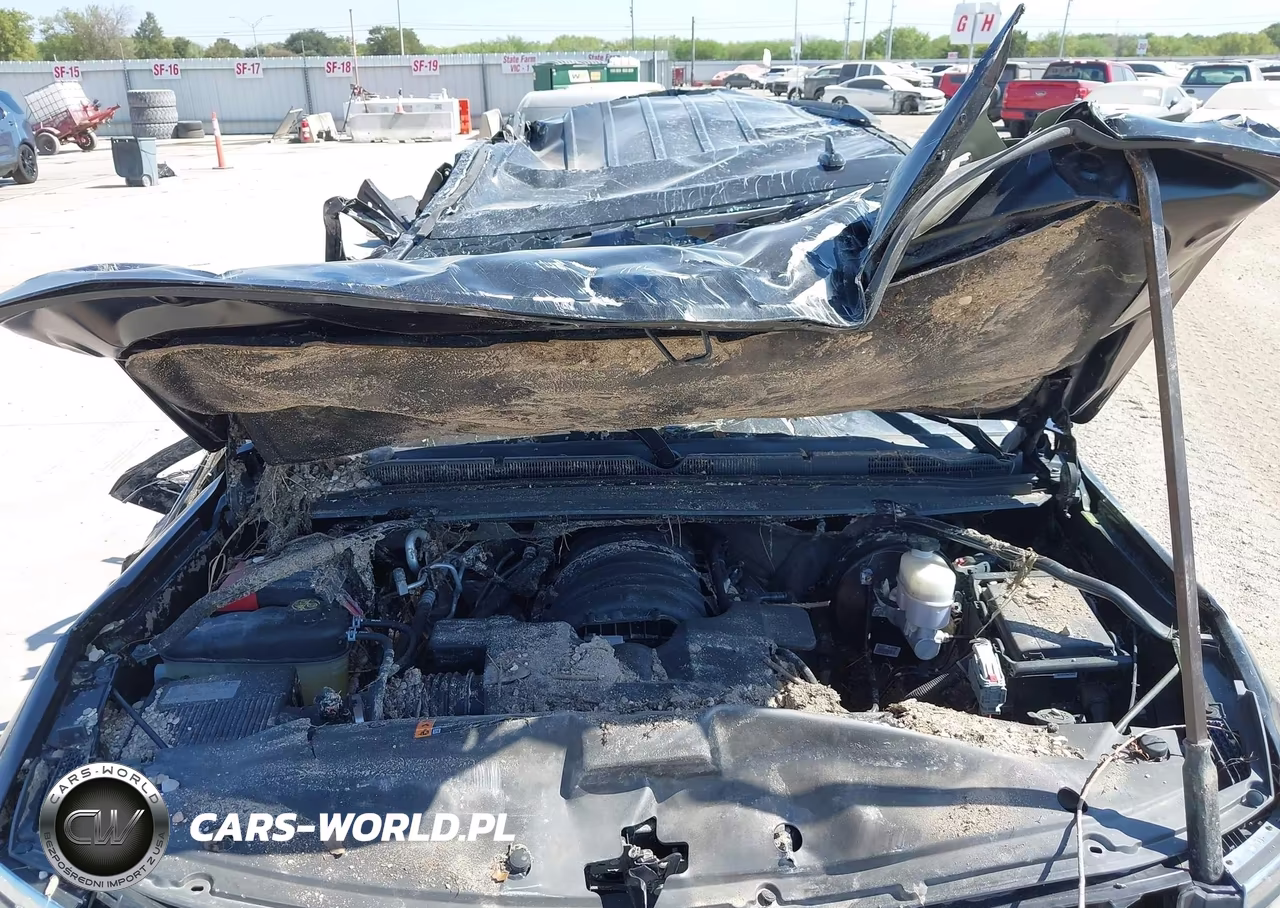 2019 Chevrolet Tahoe Ls VIN:1GNSCAKC0KR368939 - 10