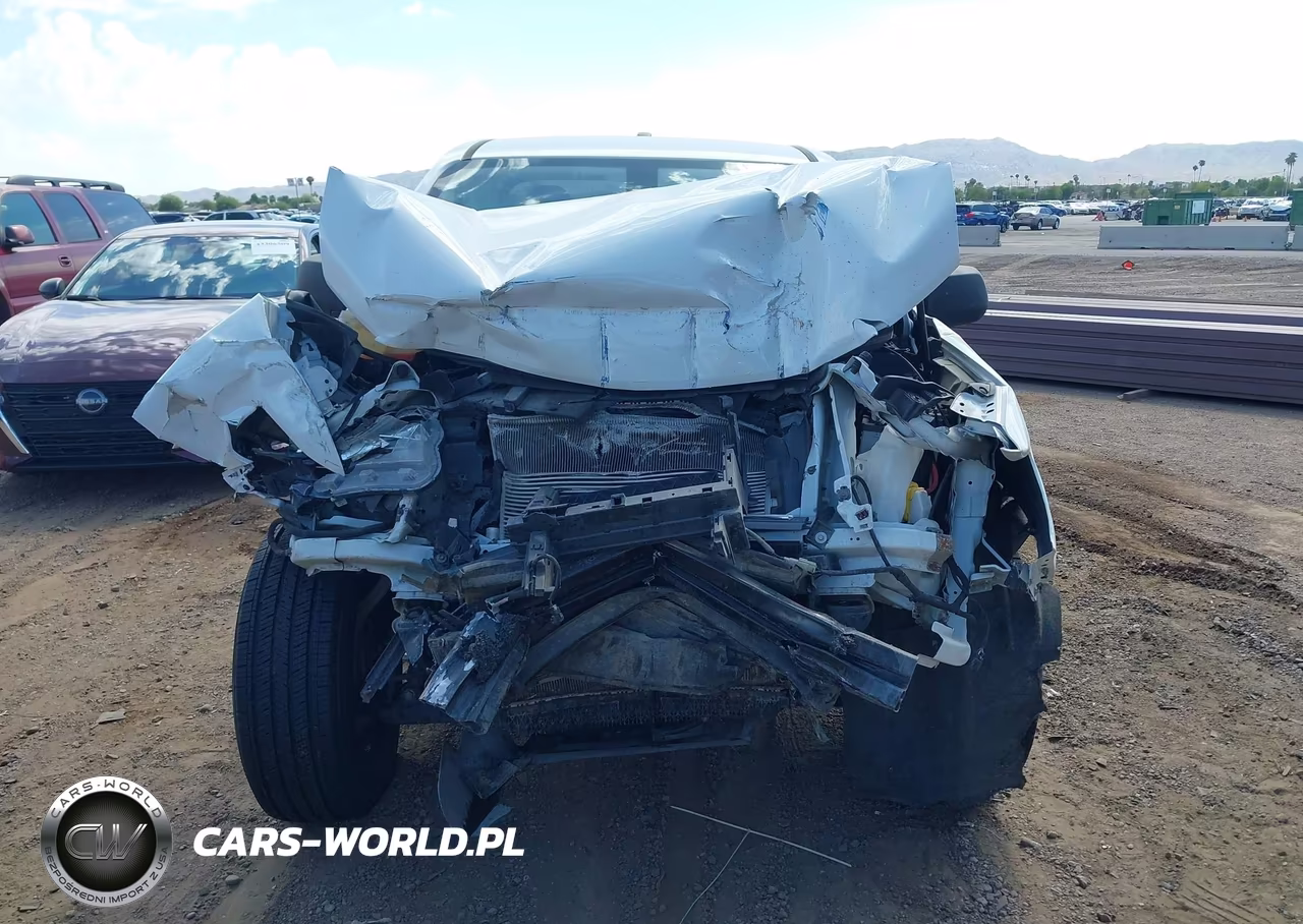 2018 Chevrolet Colorado Wt VIN:1GCHSBEA5J1140227 - 13