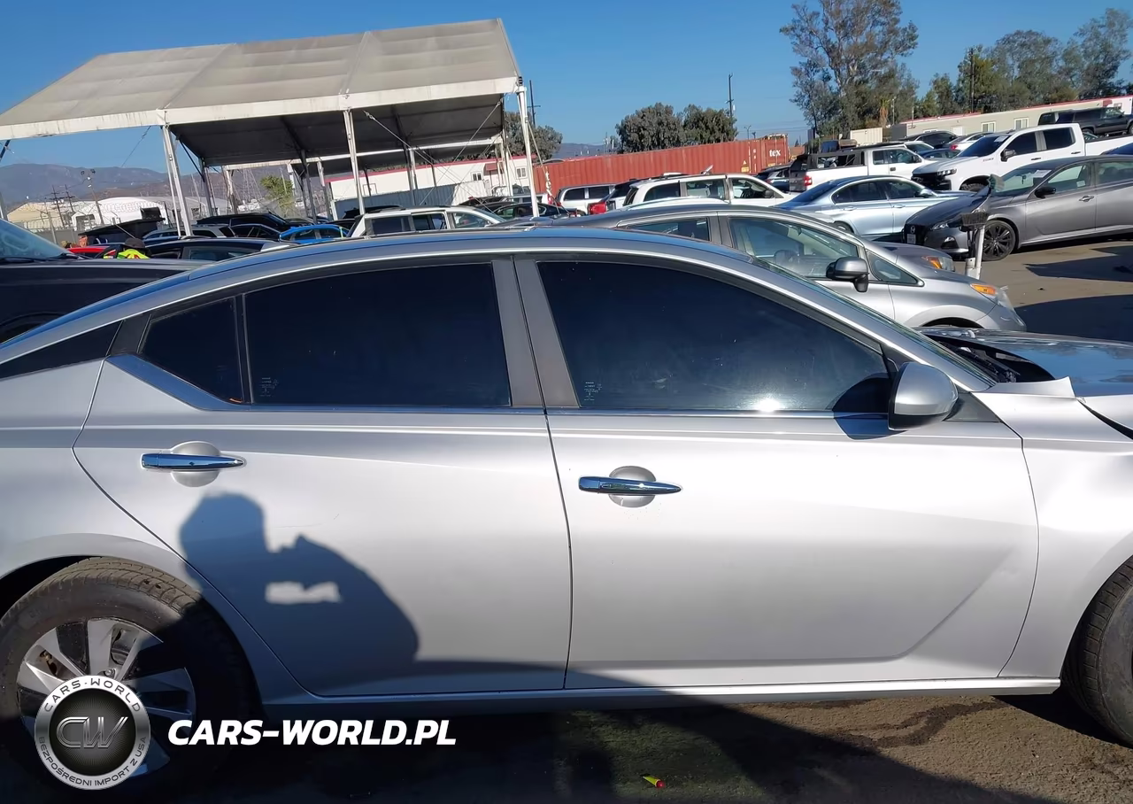 2019 Nissan Altima 2.5 S VIN:1N4BL4BV3KC161207 - 13