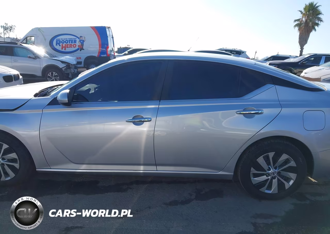 2019 Nissan Altima 2.5 S VIN:1N4BL4BV3KC161207 - 14