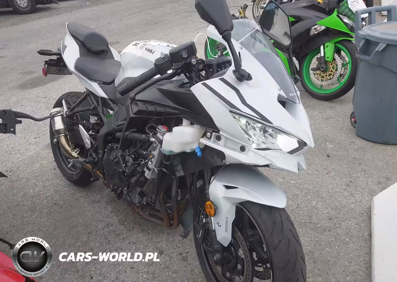 2025 Kawasaki Zx400 S