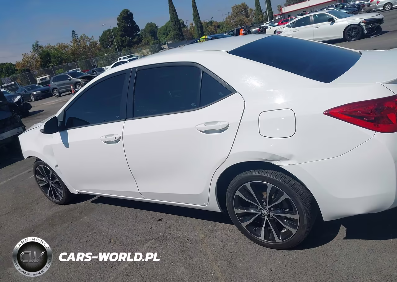 2017 Toyota Corolla Se VIN:5YFBURHE2HP610081 - 15