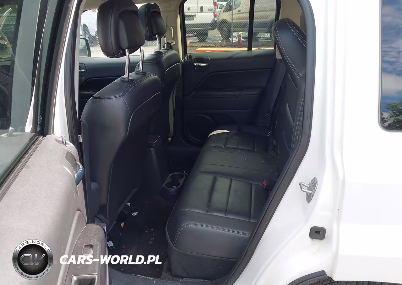 2016 Jeep Patriot High Altitude Edition VIN:1C4NJPFA7GD589224 - 8