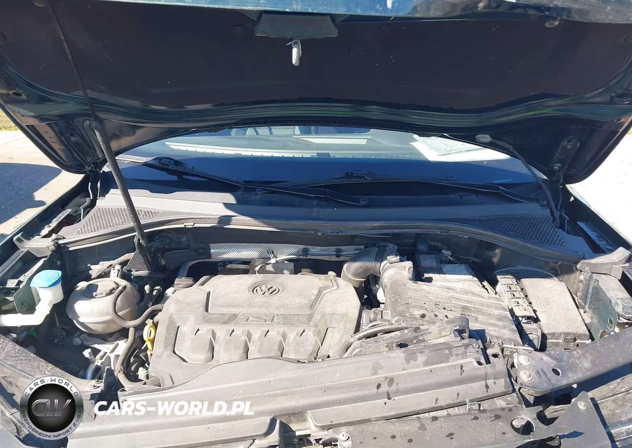 2018 Volkswagen Tiguan 2.0T S VIN:3VV0B7AX9JM112536 - 10